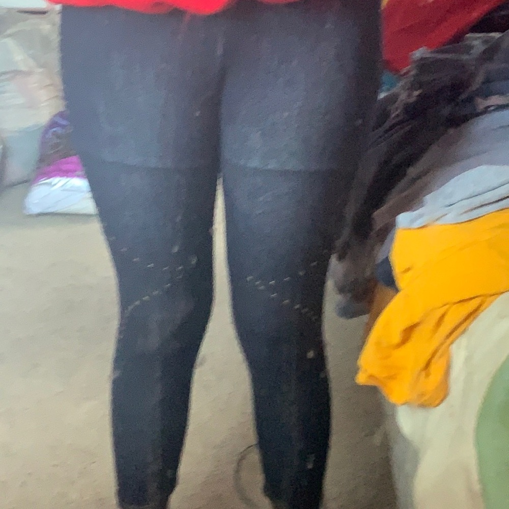 Cute gold and black leggings